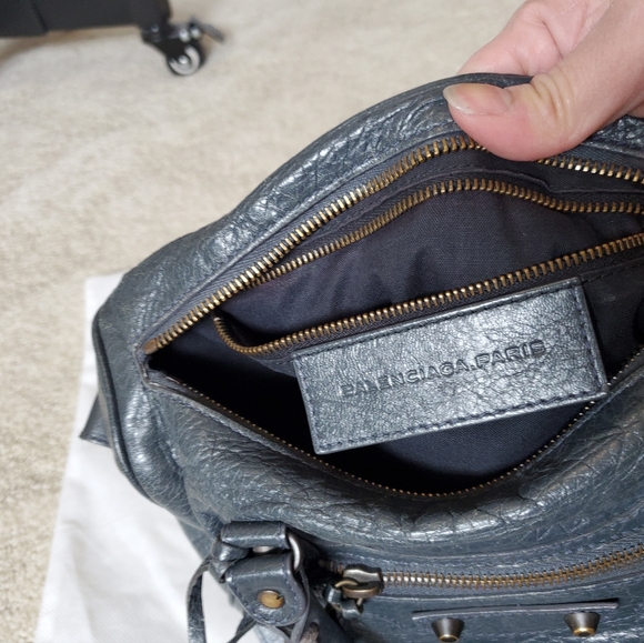 Balenciaga Mini Twiggy Crossbody bag Anthracite color - Picture 13 of 15